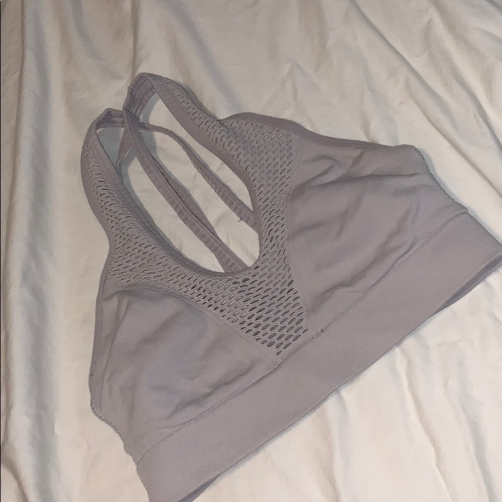 Sports bra